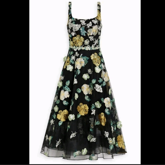 Marchesa Dresses & Skirts - Marchesa Notte Floral Applique 3D Embroidered Tea Length Gown Tulle Size 8